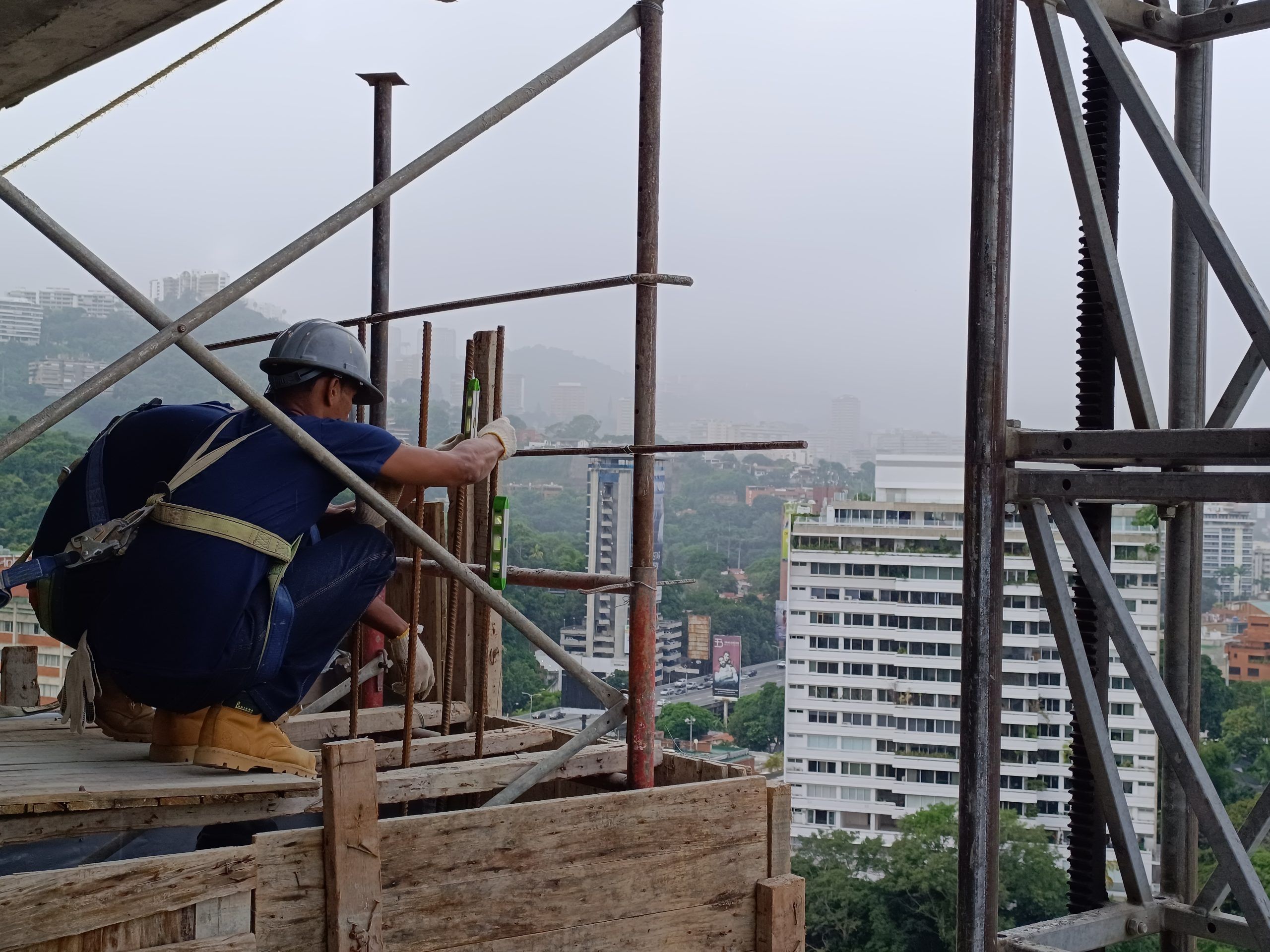 CONSTRUCTORA